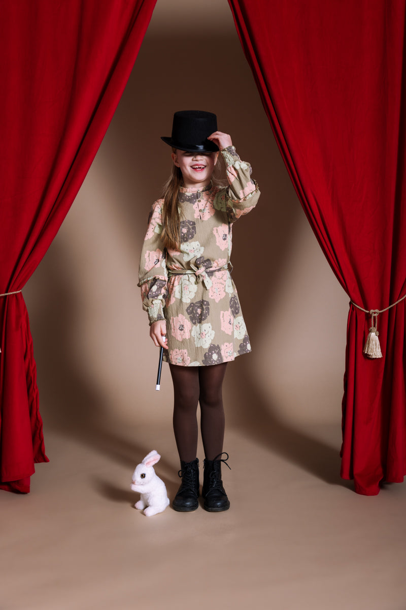 Jurk met bloemen | AOP Green Flower