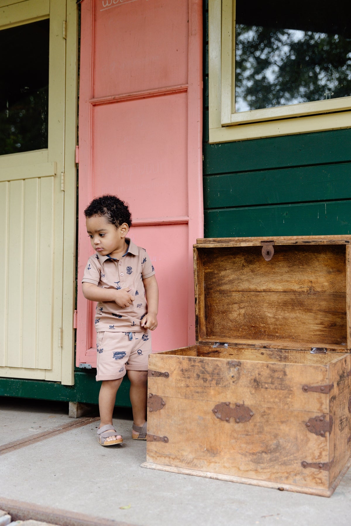 POLO | AOP Sand Graphic